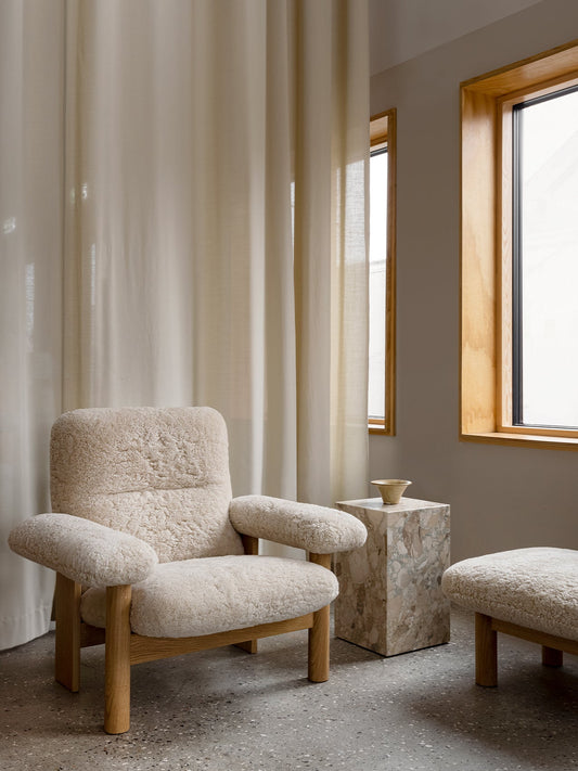 Brasilia Lounge Chair, High Back, Sheepskin