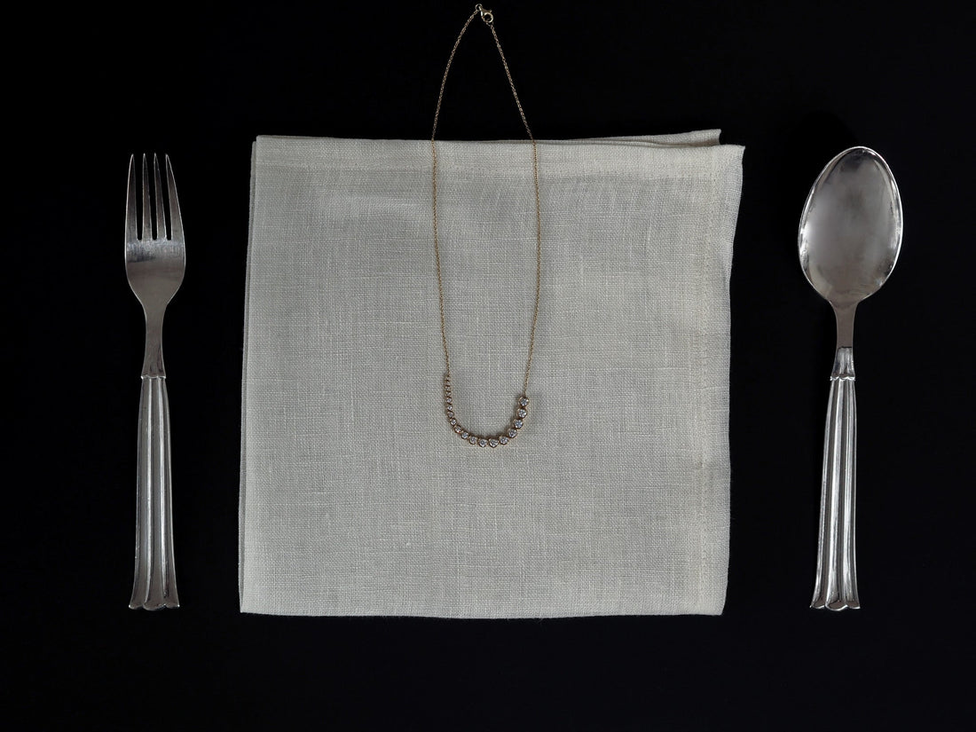 Holiday Shop with longvé