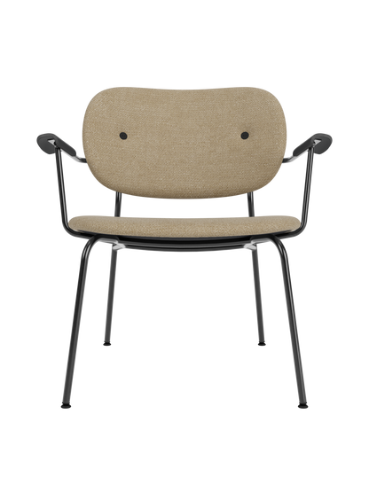 Co Lounge Chair fully upholstered in beige Audo Bouclé 02 with a slender black steel frame and armrests.