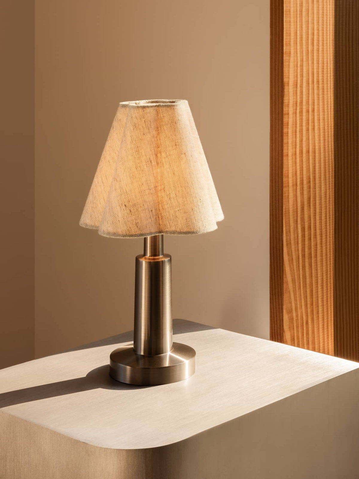 Admiral Portable Lamp