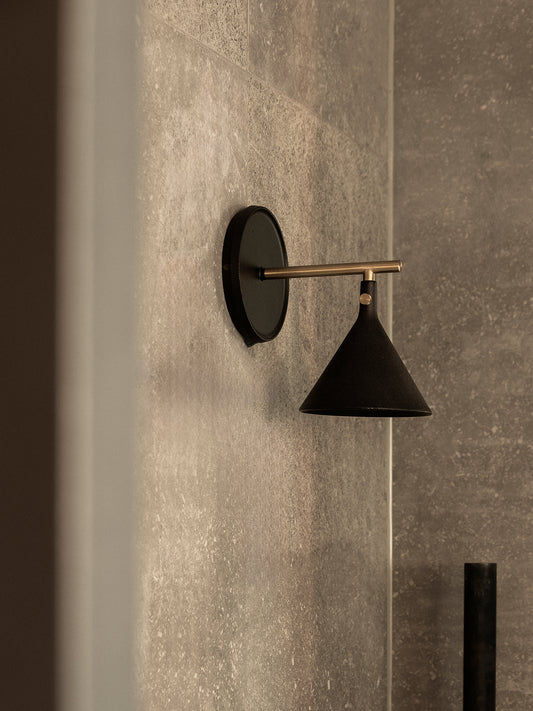 Cast Sconce Wall Lamp with Diffuser, IP44