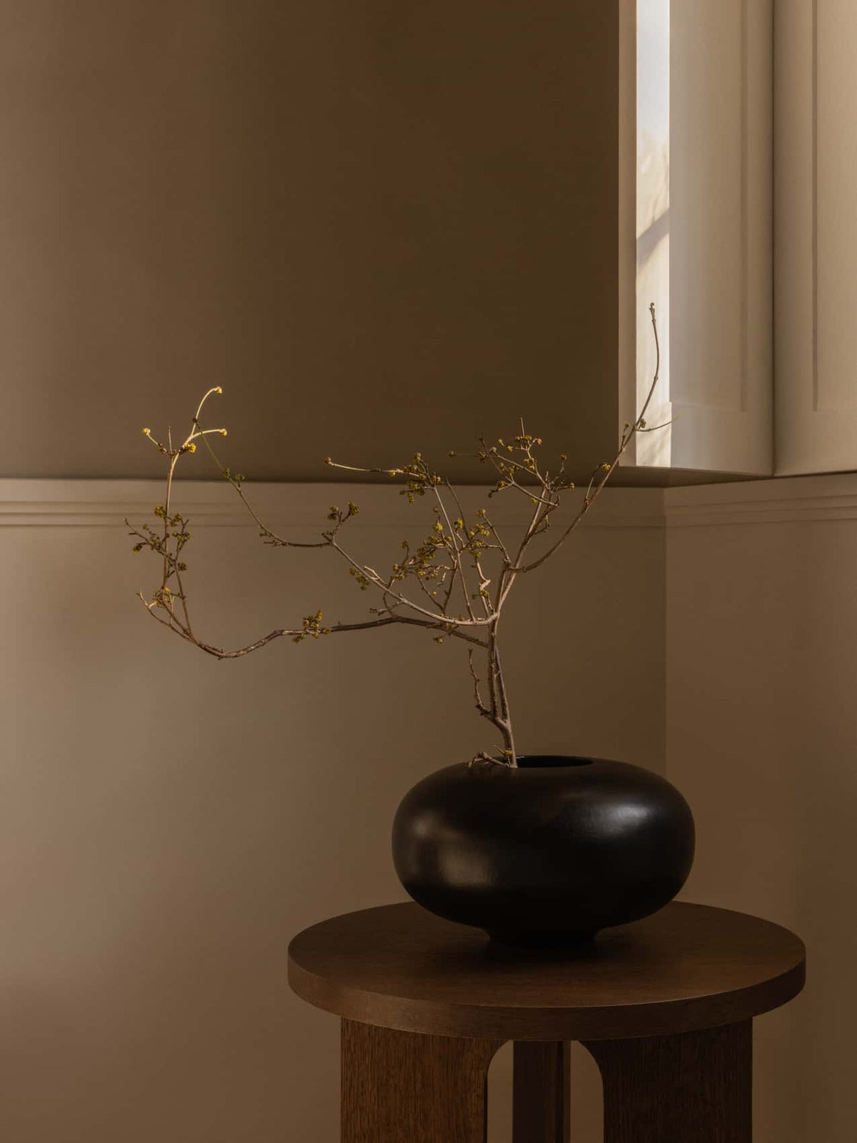 Surround Vase