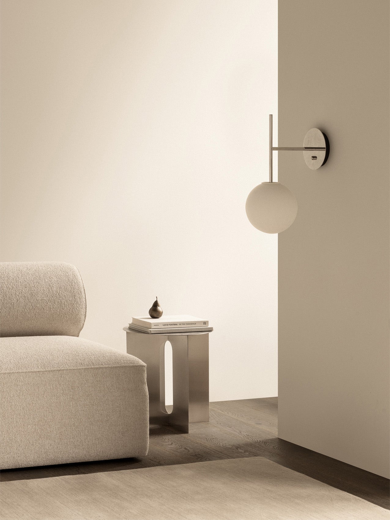 TR Bulb, Suspended Wall Lamp