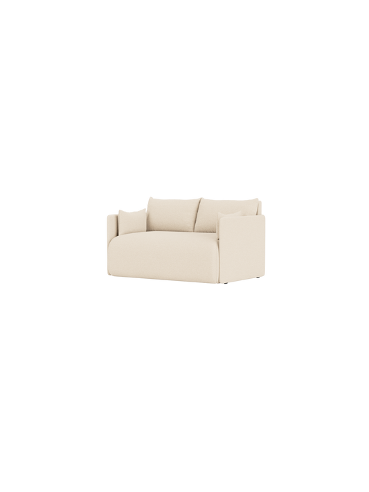 Offset Sovesofa 2-personers i lukket position betrukket med Logan Jasmine stof mod en ensfarvet baggrund.