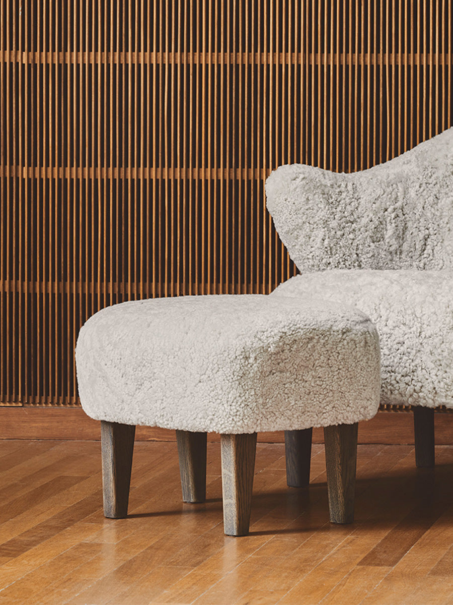 Ingeborg Ottoman, Sheepskin