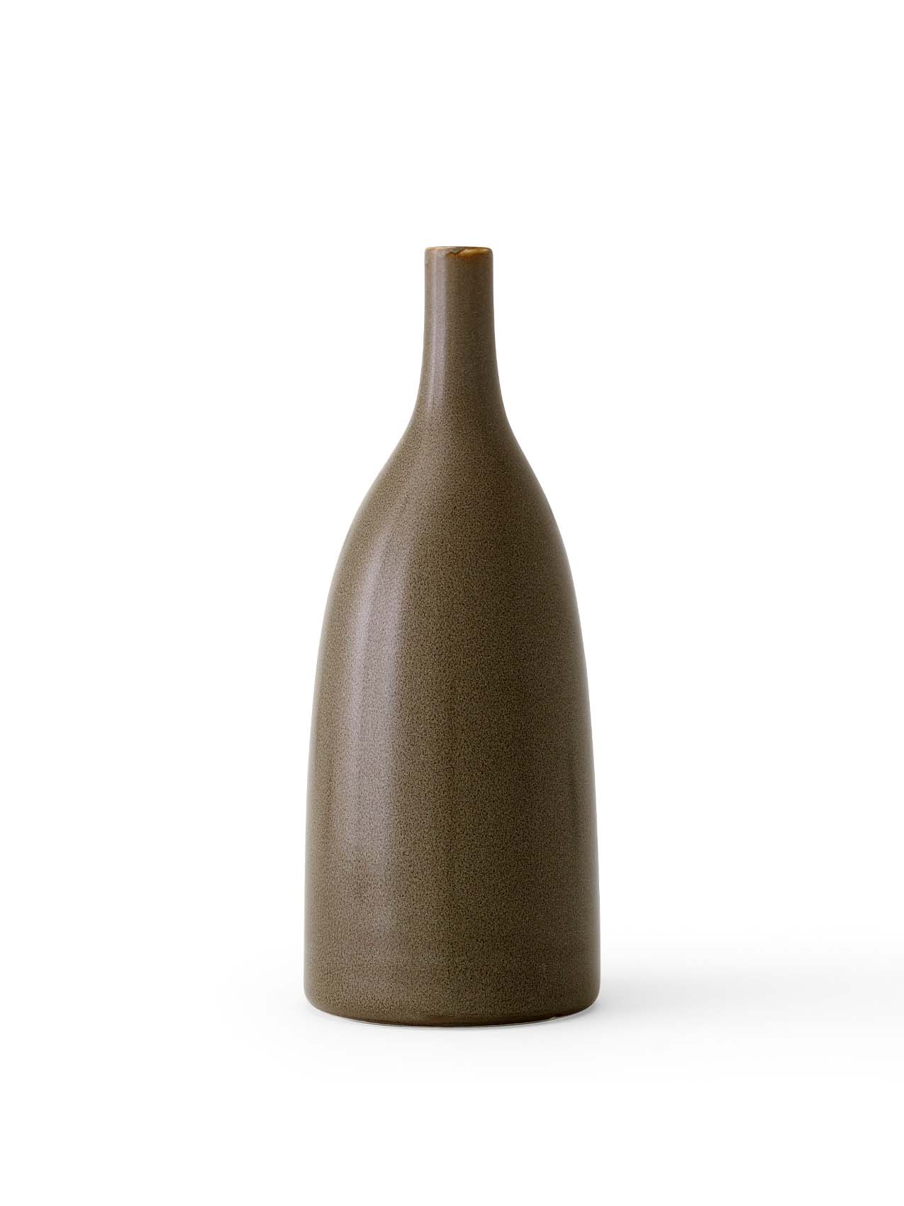 Strandgade Stem Vase  Elegant stoneware vase by Mentze Ottenstein