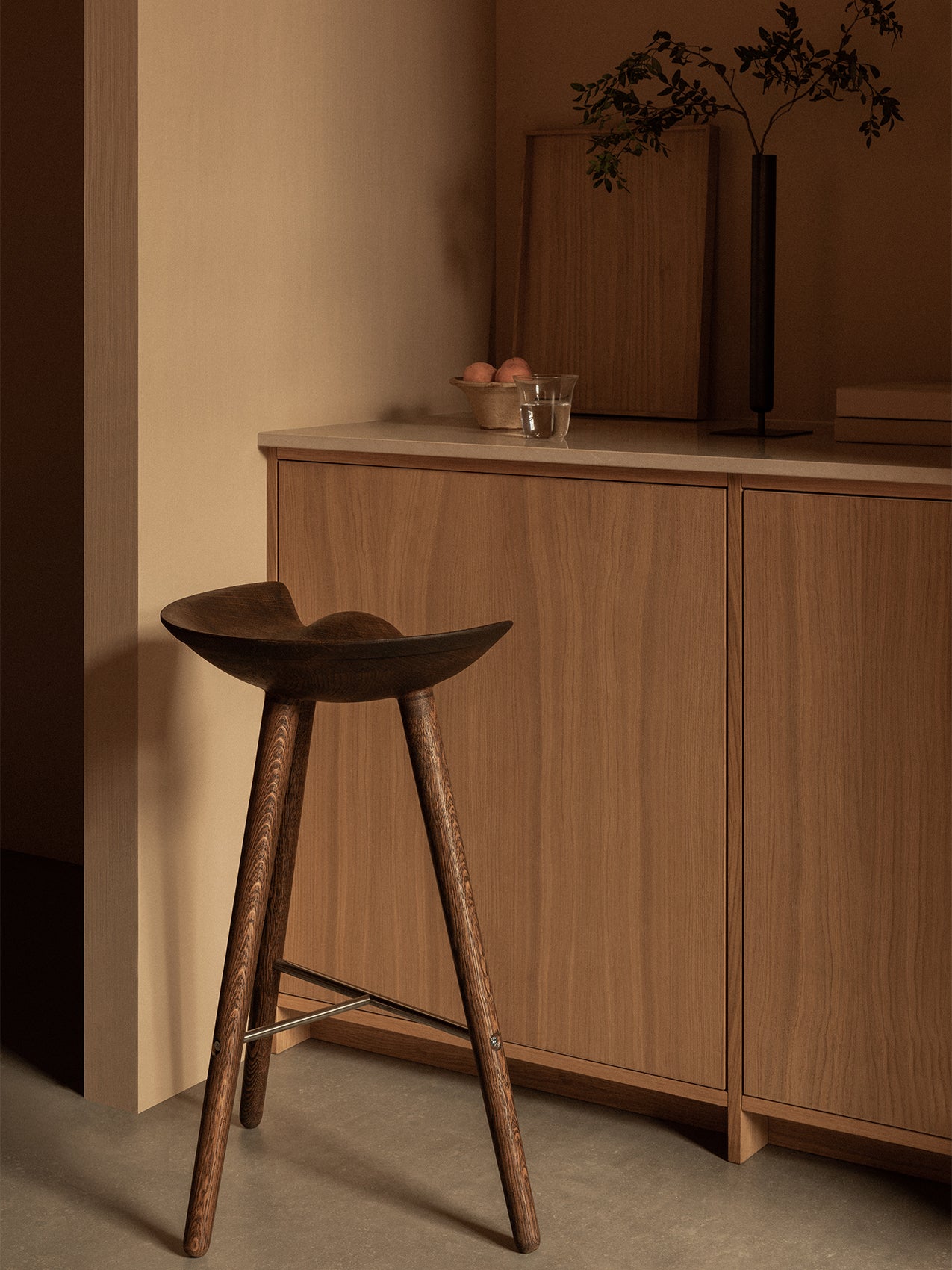 ML 42 Counter Stool