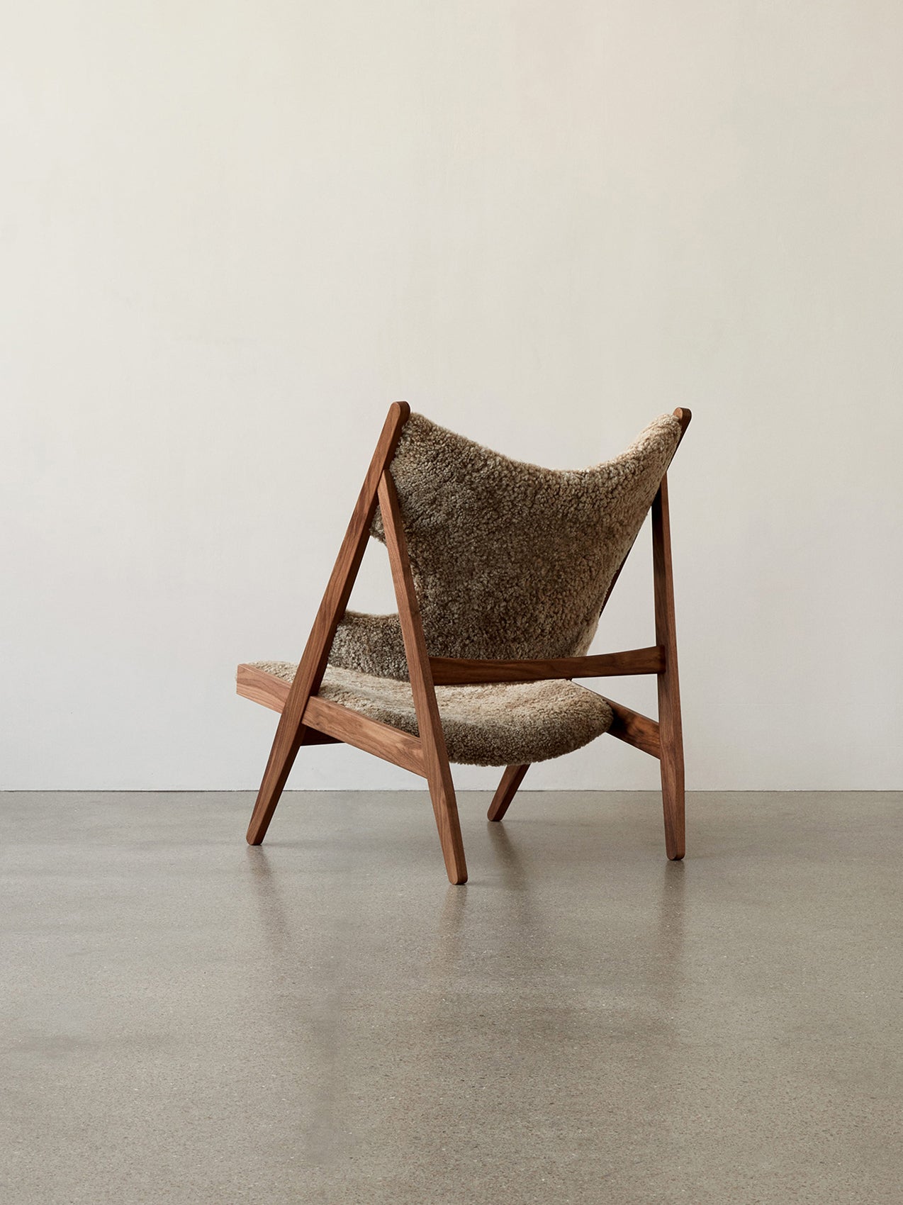 Knitting Lounge Chair, Sheepskin – Audo Copenhagen