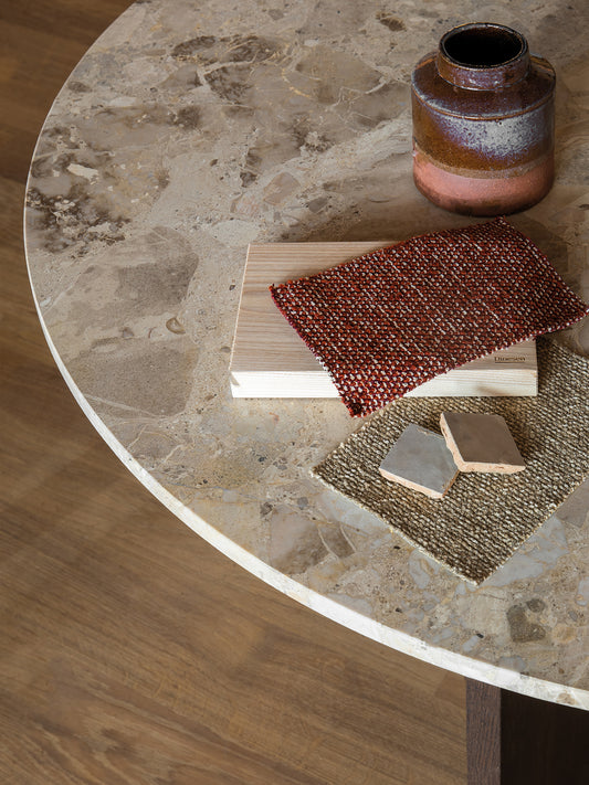 Androgyne Dining Table, Round