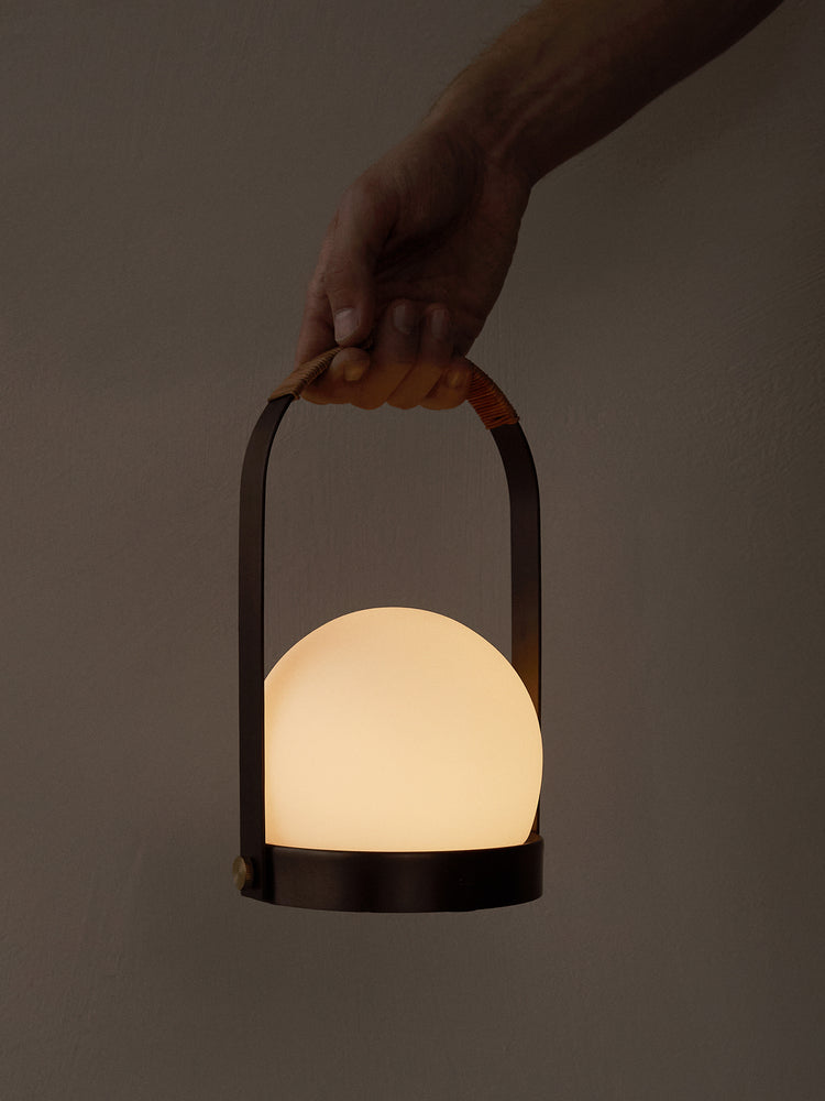Modern portable table lamp