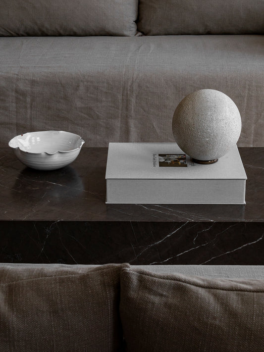 Plinth Low