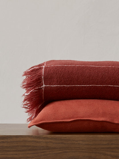 Battus Throw