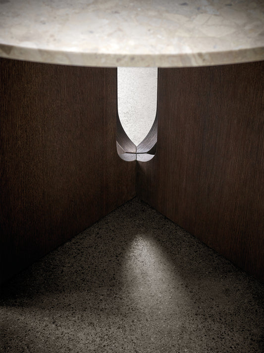 Androgyne Dining Table, Round